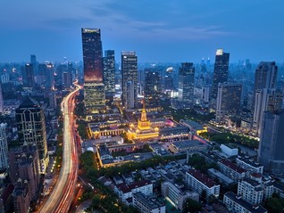 零售竞争升级、写字楼压力增加，上海商业地产开启新一轮“优胜劣汰”
